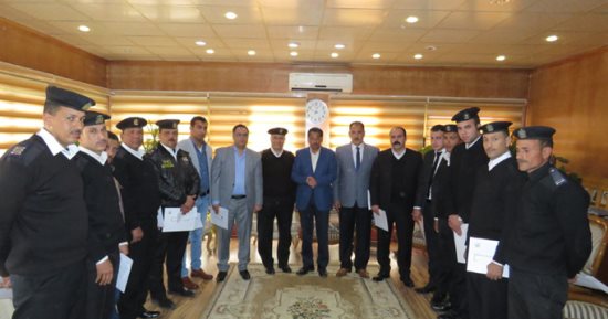 قيادات الداخلية تكرم رجال الشرطة المتميزين بالإسماعيلية وسوهاج