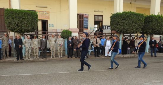صور .. وكيل تعليم المنوفية يشارك فى التفتيش العسكرى بمدارس التربية العسكرية