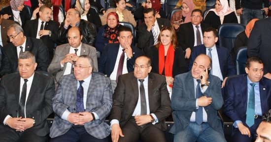 جامعة سوهاج تنظم ندوة "الشباب وبناء الدولة" بحضور المحافظ ووكيل البرلمان
