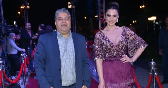 صور.. بدء حفل نايل سينما بفقرة غنائية لفرقة "شباب لايف تيم - أنغام الشباب"   