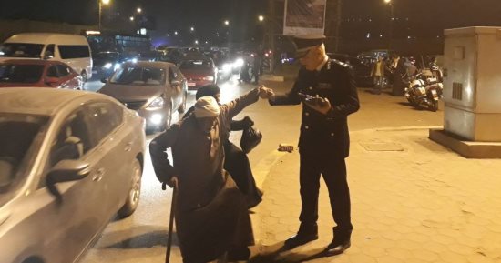 صور.. مرور القاهرة يعزز من انتشار القوات لتأمين احتفالات مولد السيدة نفيسة
