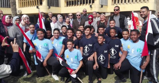 محافظ القاهرة خلال تفقد مدارس كلية النصر بالمعادى: خرجت علماء