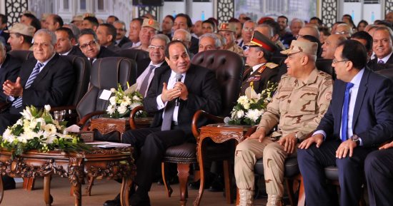 السيسي لأبناء مطروح: "بفكركم بوعدكم لىّ تكونوا حراس البوابة الغربية"