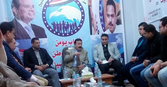 صور.. "العملية الشاملة سيناء 2018.. أمن وطن" بالصالون الثقافى بـ"مستقبل وطن كفر الشيخ"