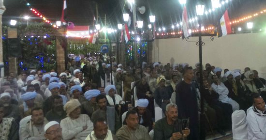 بالصور.. بدء المؤتمر الجماهيرى لتأييد السيسى بكوم أمبو اسوان 