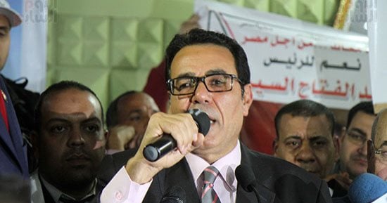 رئيس نقابة الغزل والنسيج: لا مساس بحقوق العمال خلال خطة التطوير والدمج 
