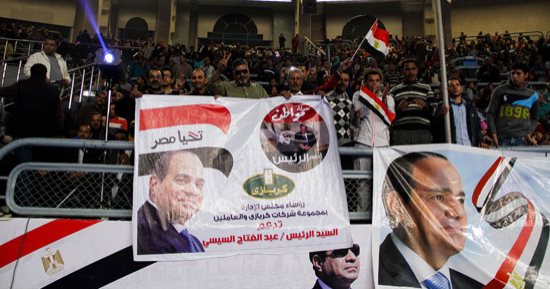 صور.. أمين المرأة لحملة "نساء يدعمن السيسي": انتخاب السيسي رصاصة فى صدر قوى الشر