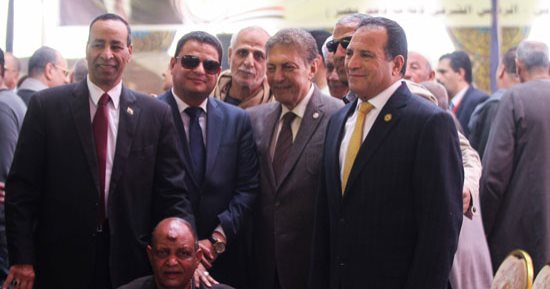 صور.. آلاف المواطنين والنواب يتوافدون على الصف للمشاركة فى مؤتمر دعم السيسي
