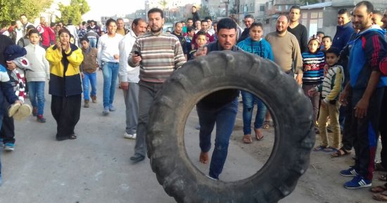 صور .. الشباب والرياضة بدمياط تختتم فاعليات مسابقة أقوى رجل بقرية الرطمة 