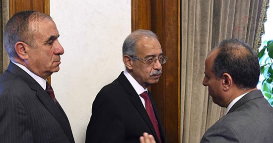 الحكومة: إنفاق تريليون جنيه على الخدمات والبنية التحتية بالمحافظات الفترة الماضية (صور)