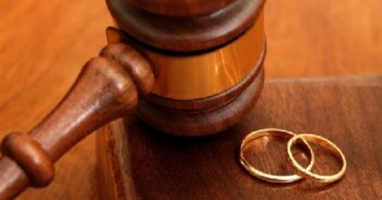 زوج بالشرقية يقيم دعوى نفى نسب لأطفاله بعد اكتشافه خيانة زوجته