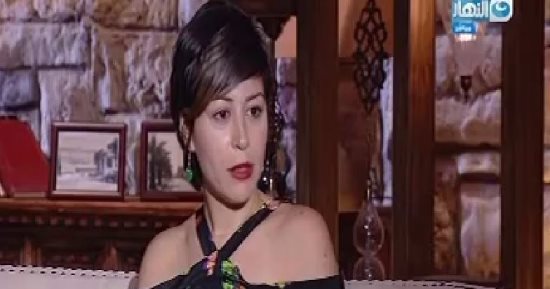 فيديو.. منة شلبى عن موقفها من الزواج: "أنا مش ناقصة علشان حد يكملنى"
