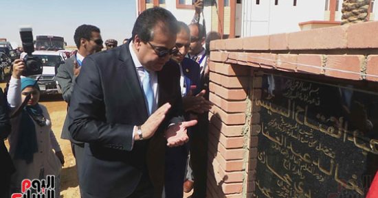 صور.. وزير التعليم العالى يفتتح الفرع الجديد لجامعة أسوان على مساحة 100 فدان
