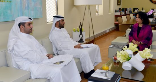 الشيخة مى تبحث إنجاز مشاريع ترتقى بالبنية التحتية الثقافية فى البحرين