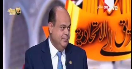 محافظ مطروح: وقعنا 21 عقدًا استثماريًا بقيمة 140 مليار جنيه