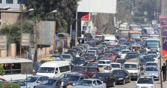كثافات مرورية أعلى كوبرى 15 مايو وميدان الدقى بسبب أعمال إصلاح