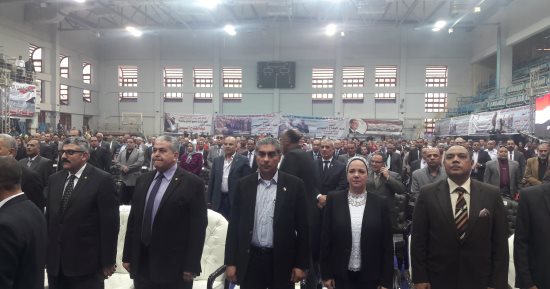 بدء مؤتمر عمال بترول السويس لتأييد السيسى فى انتخابات الرئاسة