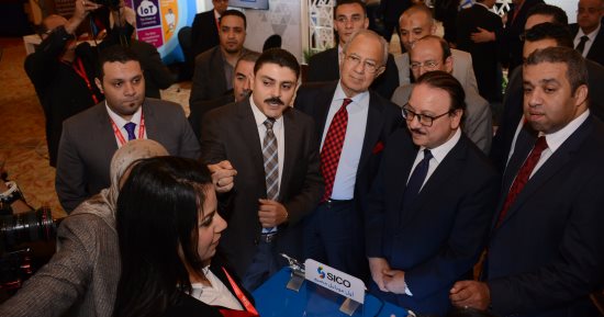 وزير الاتصالات يشهد طرح أول دراجة مصرية ذكية تعمل بالطاقة الشمسية