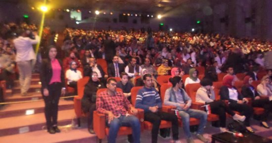 فيديو وصور.. شباب الإسماعيلية ينظمون مؤتمرا حاشدا لتأييد السيسى بعنوان "انزل شارك"