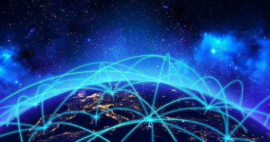الصين تطلق أول أقمارها الصناعية الخاصة بالإنترنت العام الجارى