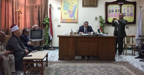 رئيس مدينة طهطا يعقد اجتماعا لمناقشة الاستعدادات للانتخابات الرئاسية