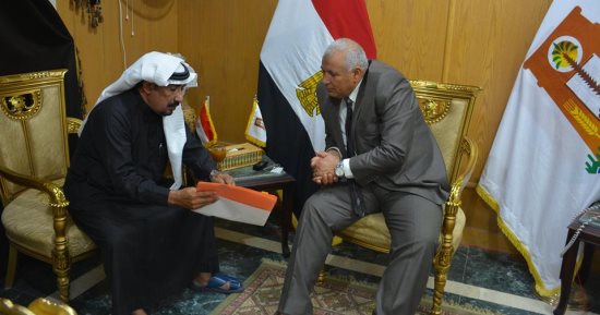 بحث تخصيص 20 ألف فدان إضافية فى شرق العوينات لشركة استثمارية   