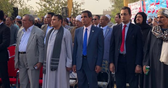 صور.. حملة مواطن بأسيوط تنظم مؤتمرا حاشدا لدعم السيسي بمركز أبوتيج