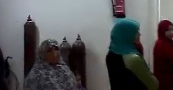 فيديو.. قارئ يشكو عدم وجود أطباء بمستشفى أبشواى المركزى