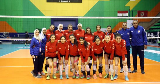 الأهلى يواجه الزمالك فى دورى سيدات الطائرة