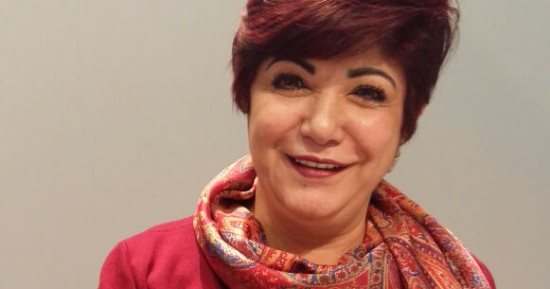 "الغرف السياحية" يشتكى لـ"الآثار" من مضايقات الباعة الجائلين للسياح بالهرم