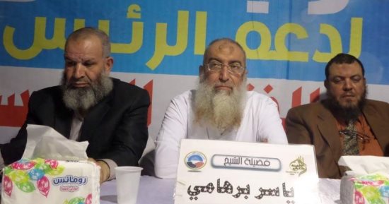 برهامى يجيز استخدام الكريم قبل الوضوء.. وعميد الدراسات الإسلامية ينتقده