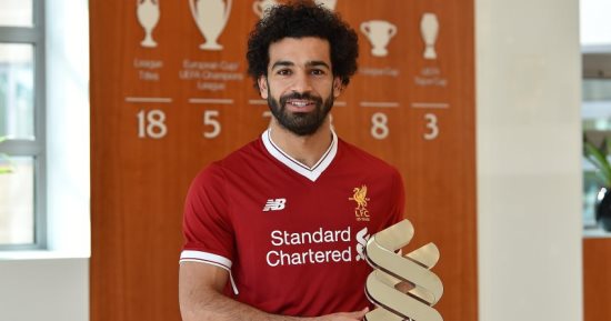 مانشستر يونايتد "شاهد عيان" على جوائز محمد صلاح