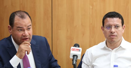 عمرو عبد الحميد ونشأت الديهى: نرفض المسلسلات الحصرى لأنها "فتنة"