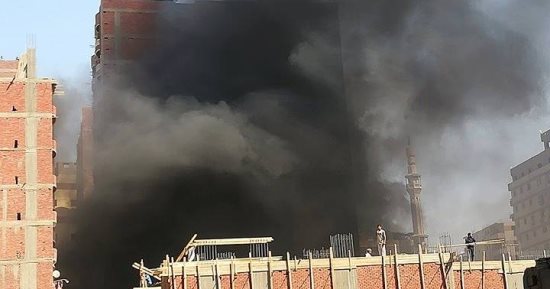 إخماد حريق داخل مخزن فى أكتوبر دون إصابات