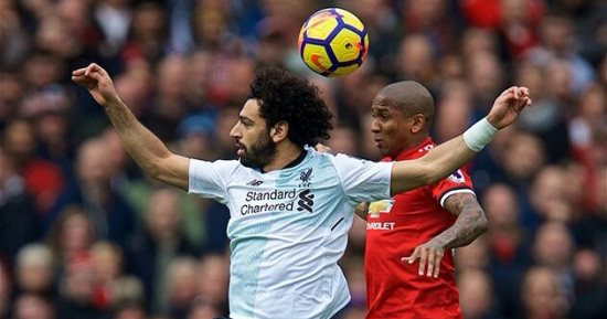 محمد صلاح يرد على أشلي يونج بعد خروج مانشستر يونايتد من دورى الابطال