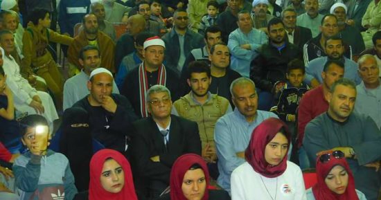 صور.. مؤتمر حاشد من مسقط رأس زوجة المعزول لتأييد الرئيس السيسى
