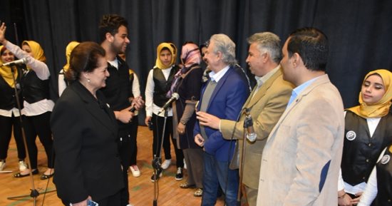 الموسيقار سليم سحاب يشيد بفريق كورال أطفال التحدى بالبحيرة
