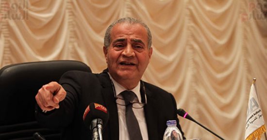 وزير التموين: الرئيس السيسى وجه بالاستفادة من خبرة الجامعات لتطوير التجارة (صور)