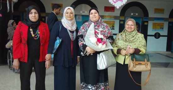 وفد كلية التربية النوعية بجامعة المنوفية فى زيارة لمستشفى 57357