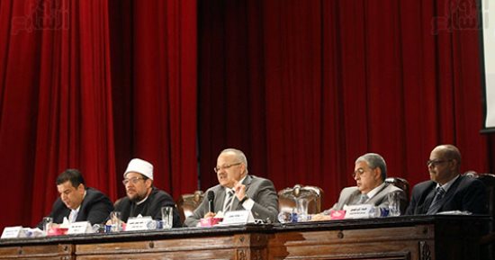 بدء فعاليات ندوة الشباب وبناء المجتمع بجامعة القاهرة بحضور وزير الأوقاف