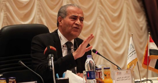 وزير التموين: 20% فاقد فى الخضراوات والفاكهة بسبب حلقات التداول ونقل السلع