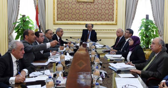 الحكومة تحيل مشروعى الموازنة وخطة التنمية الاقتصادية والاجتماعية للبرلمان