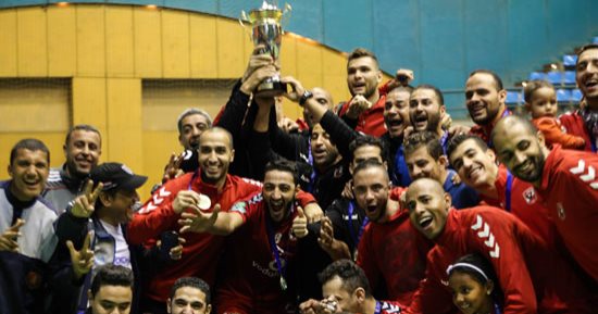 صور وفيديو.. الأهلى يتوج بدورى الكرة الطائرة رسميًا 