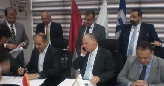 صور.. توقيع الأهلى والزمالك والإسماعيلى عقود المشاركة فى البطولة العربية