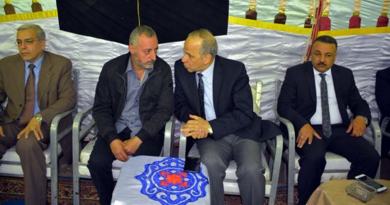 صور.. محافظ القليوبية يقدم واجب العزاء لأسرة الشهيد محمد على محمد بقليوب