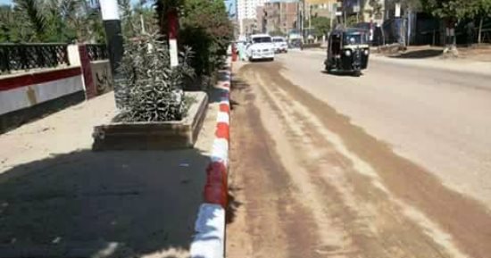 صور .. محافظ سوهاج يشدد على تكثيف حملات النظافة بشوارع وميادين 