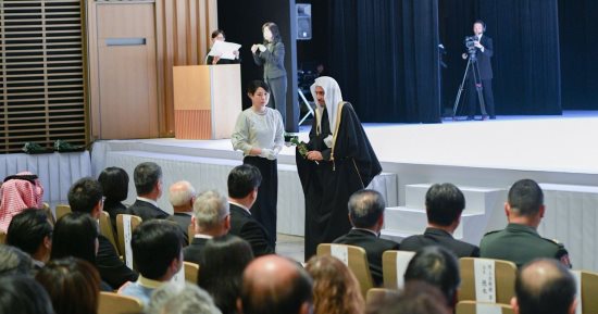الأمين العام لرابطة العالم الإسلامى يشارك اليابانيين ذكرى تسونامى