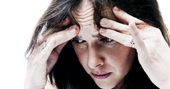 إذا كنت تعانى من القلق والتوتر الجسدى.. إليك روشتة بسيطة للعلاج 