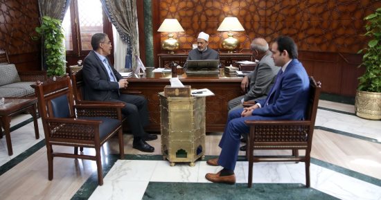 رئيس الهيئة العامة للاستعلامات يشيد بدور مرصد الأزهر فى مواجهة الفكر الإرهابى