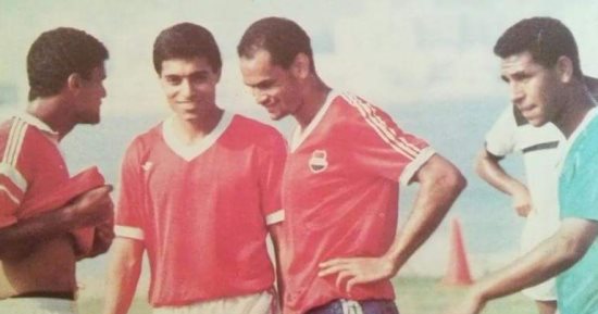شاهد.. هزار نجوم الأهلى فى التسعينيات